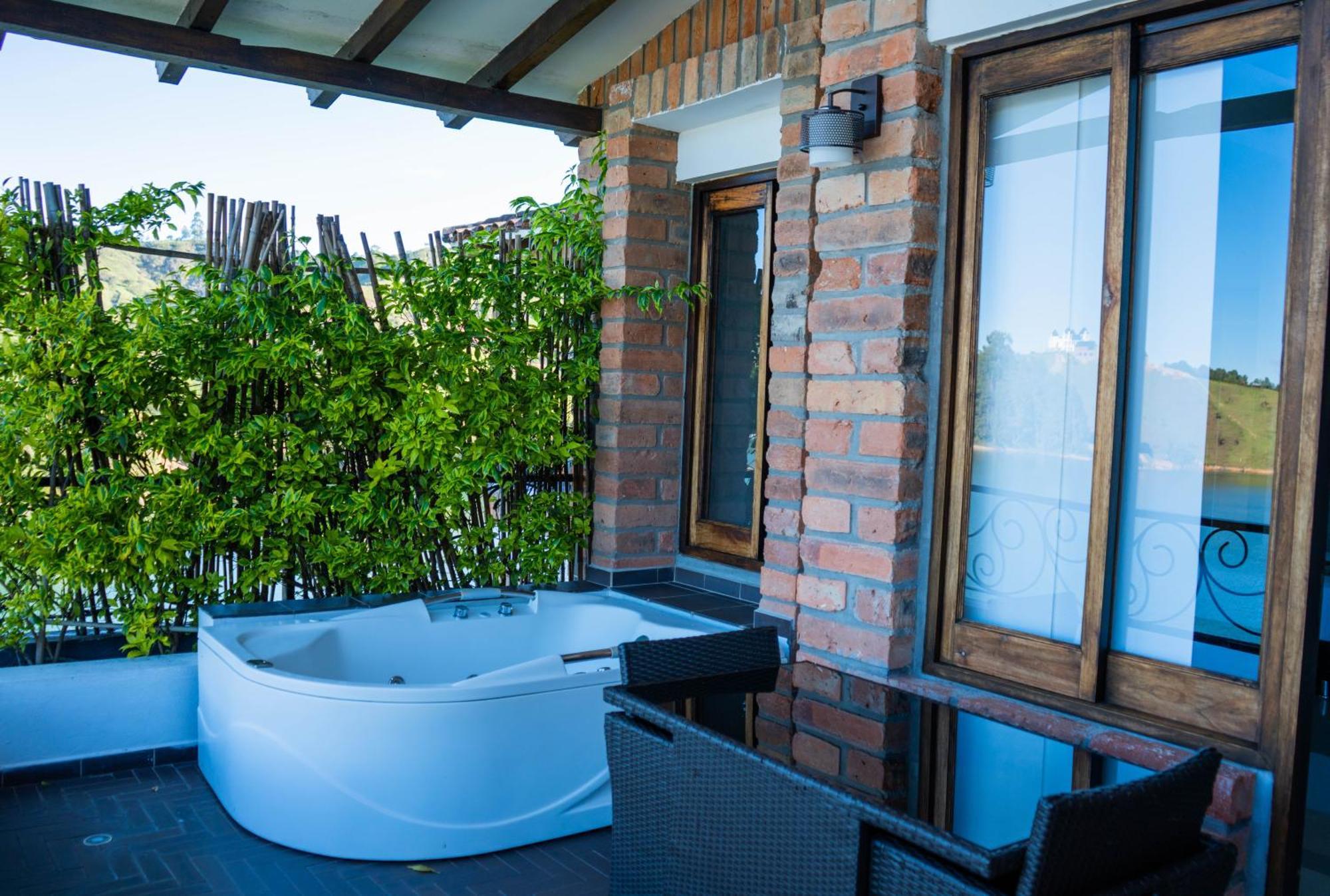Hotel La Magdalena Adult Only Guatape Ngoại thất bức ảnh